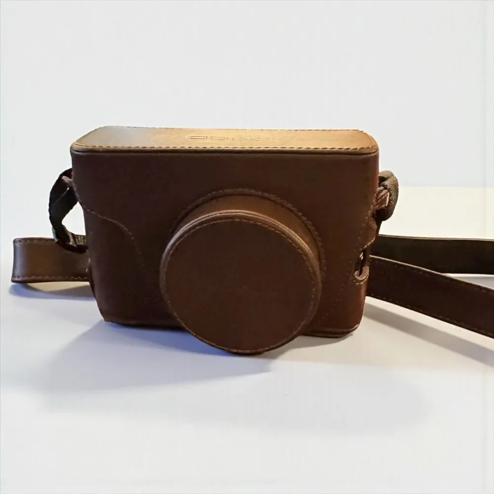 Fujifilm X100T 16 MP Digital Camera and Accessories - Picture 4 of 15